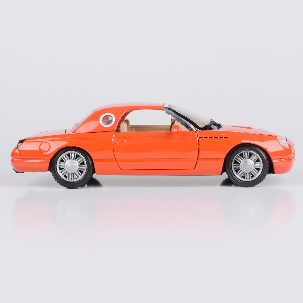 James Bond Ford Thunderbird Model Car - Die Another Day Edition - By Motormax